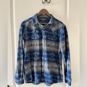 Blue Aztec Patterned Casual Button-Down Shirt